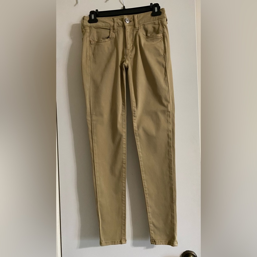 American Eagle Outfitters Super Stretch Khaki Pants
